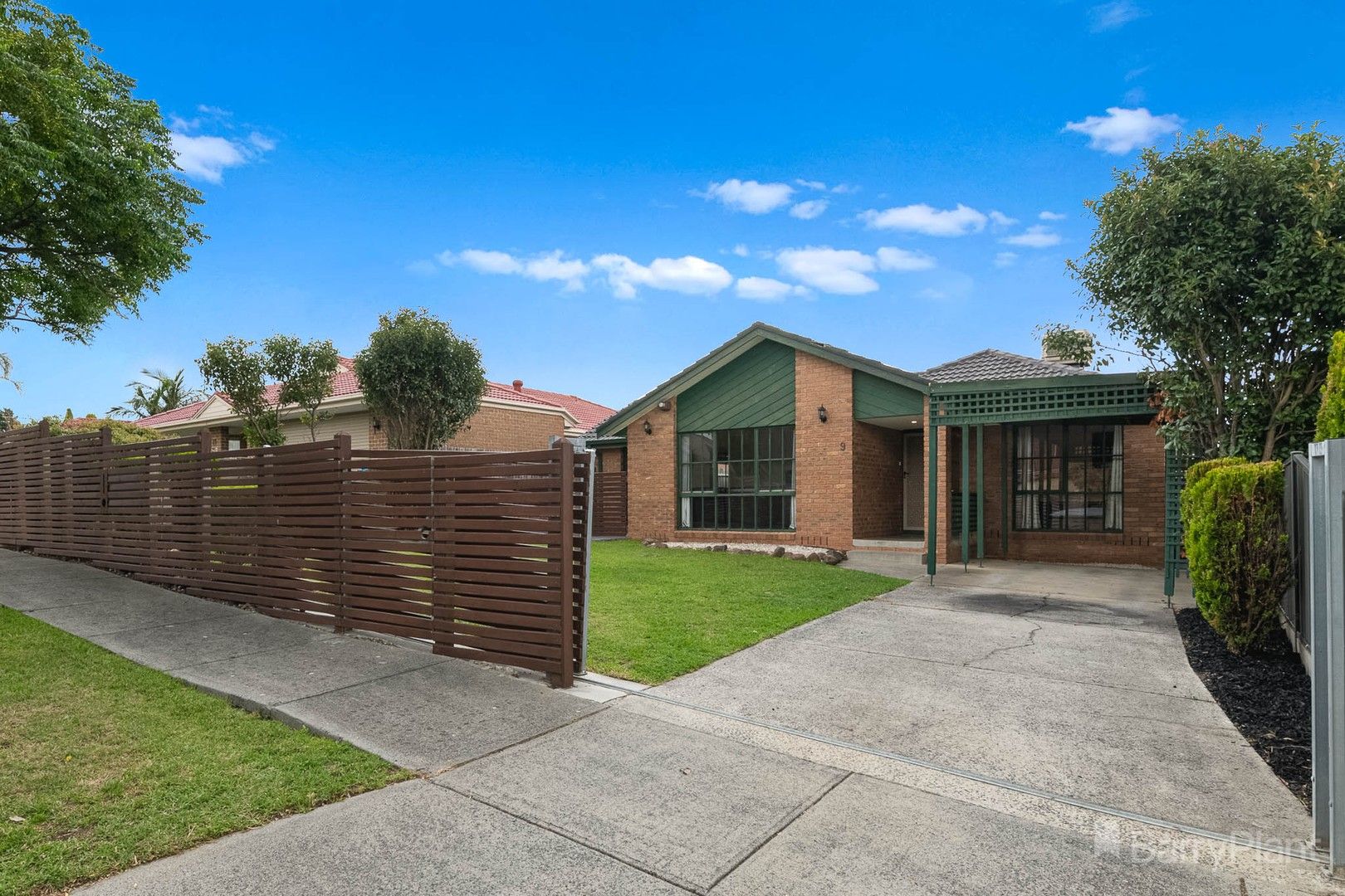 3 bedrooms House in 9 Ohio Crescent NARRE WARREN VIC, 3805