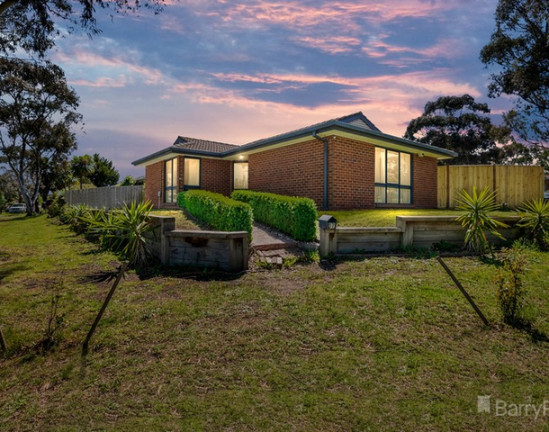 17 Boree Court, Berwick VIC 3806