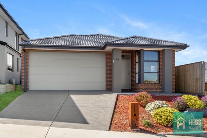 Picture of 42 Daffodil Crescent, WALLAN VIC 3756