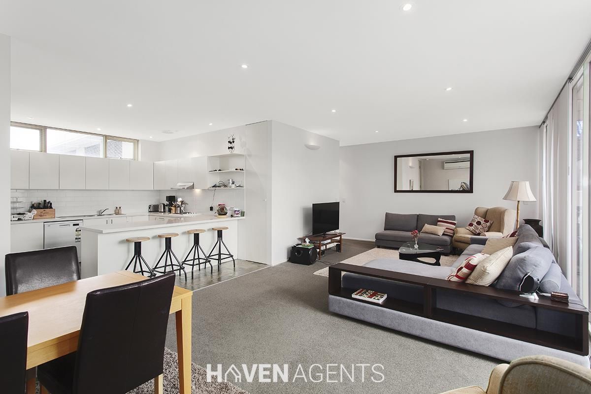 2 bedrooms Apartment / Unit / Flat in 41B Hotham Street EAST MELBOURNE VIC, 3002