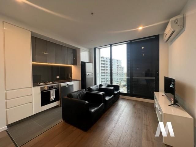 2 bedrooms Apartment / Unit / Flat in 306/1 Hallenstein Street FOOTSCRAY VIC, 3011