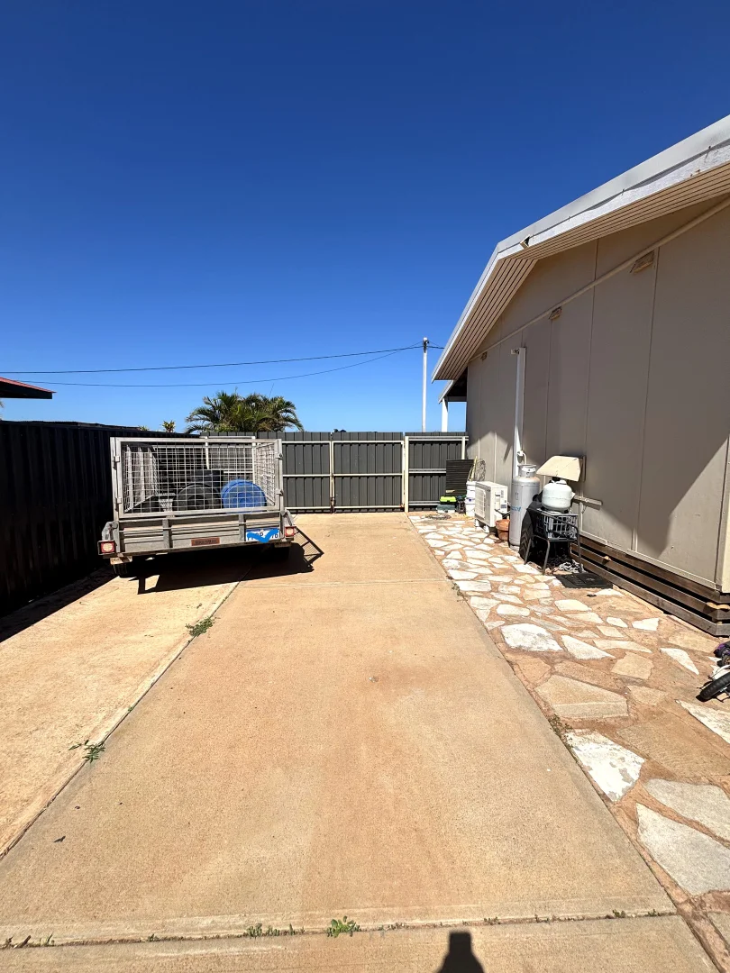 Additional image 29 of 61 Hubble Street, South Carnarvon WA 6701