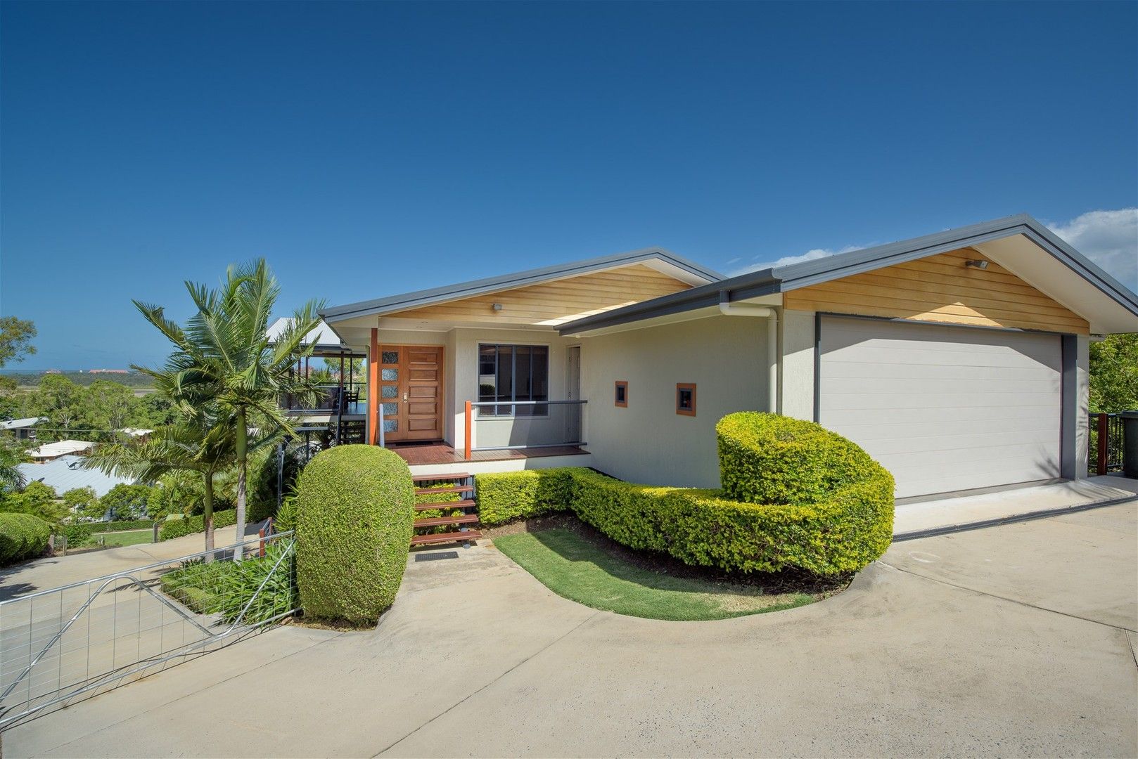 2 Ouston Place, South Gladstone QLD 4680, Image 1