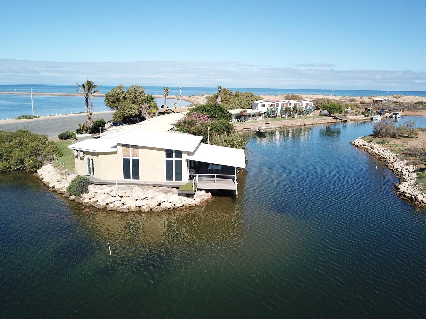 1310 Pelican Point Road, Carnarvon WA 6701, Image 0