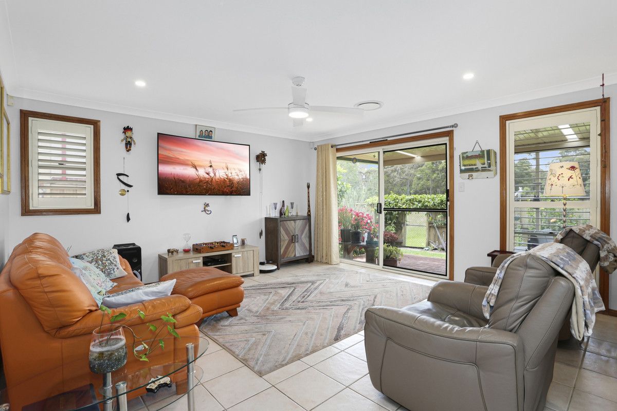 22 Steamer Place, Currans Hill NSW 2567, Image 2