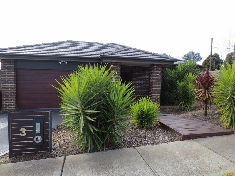 4 bedrooms House in 3 Cambita Court GREENSBOROUGH VIC, 3088