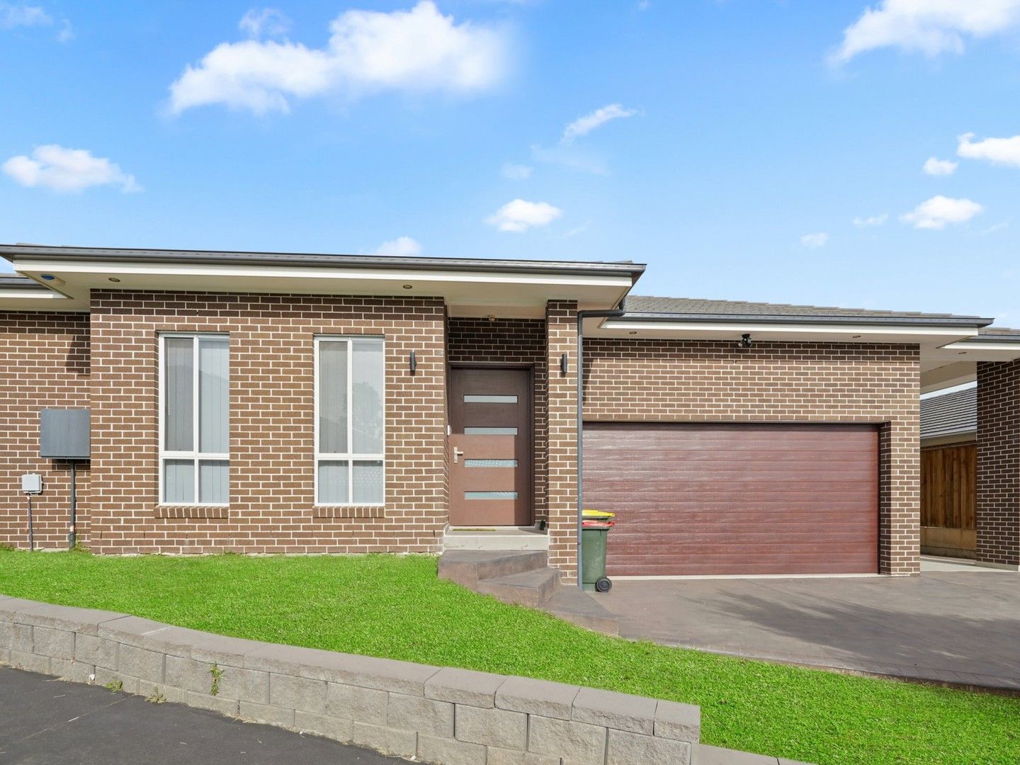 5 Pilot Close, Minto NSW 2566, Image 0