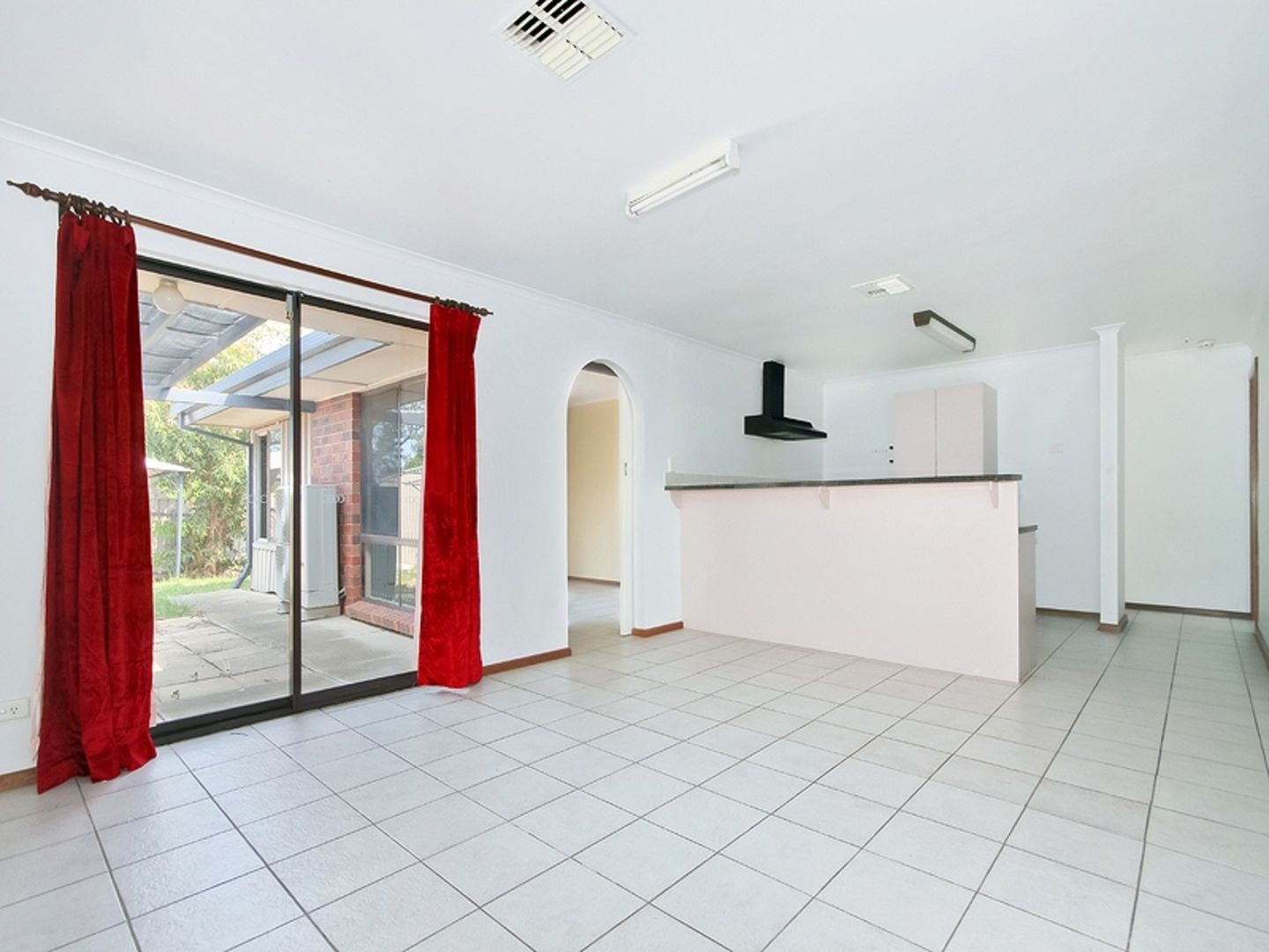 42 Grace Road, Darlington SA 5047, Image 2