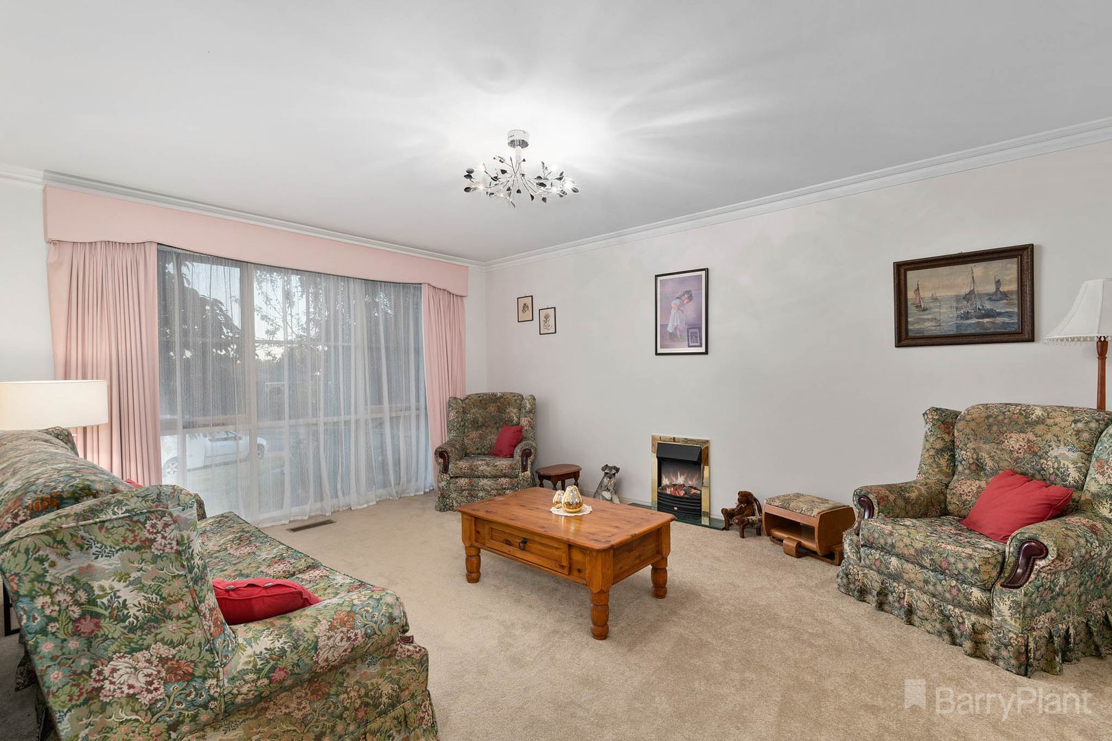 3 Bayliss Court, Berwick VIC 3806, Image 2