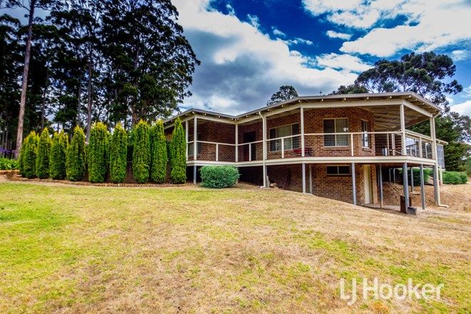 Picture of 44 Clarrie Jones Place, PEMBERTON WA 6260