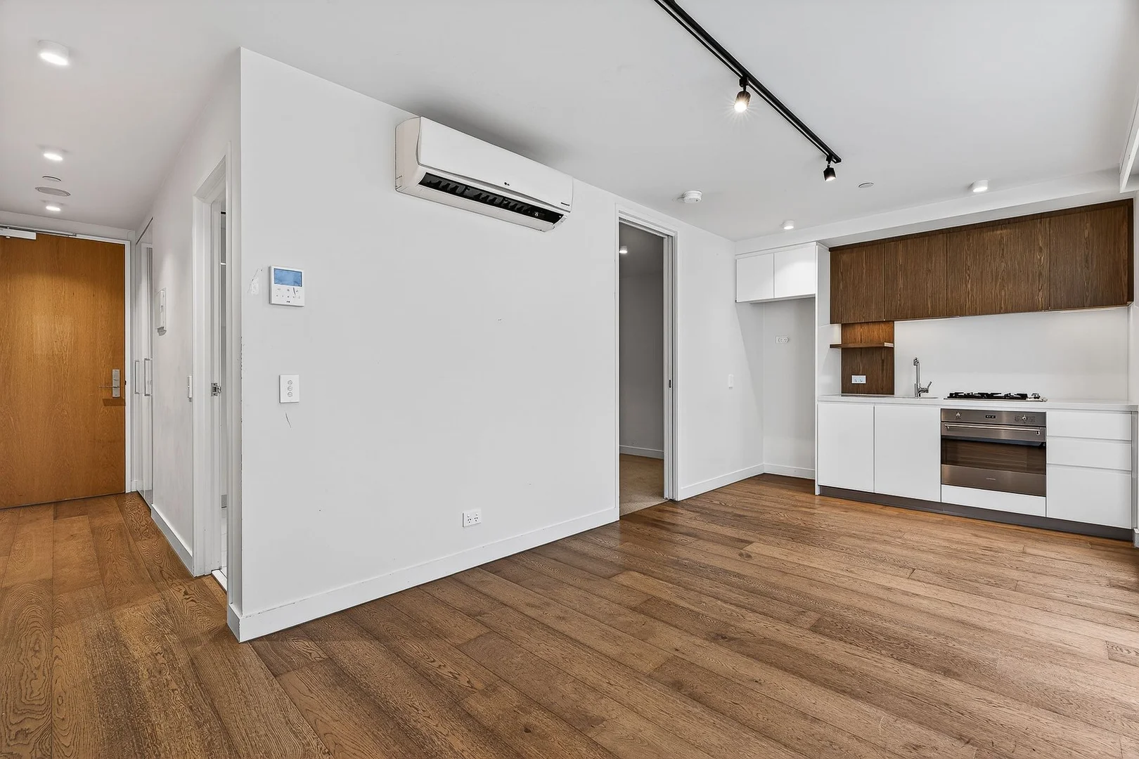 Additional image 5 of 1709/2 Claremont Street, South Yarra VIC 3141