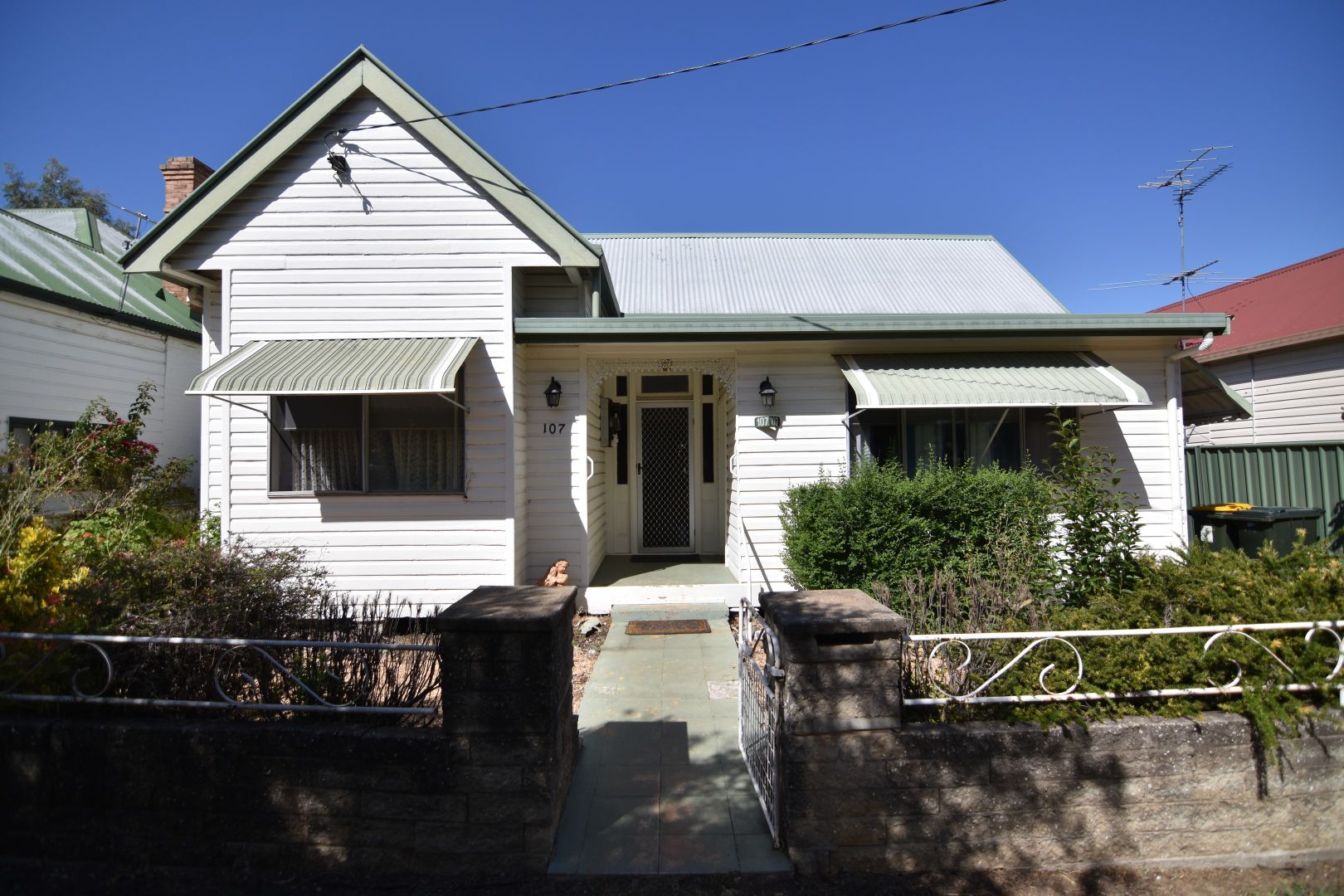 107 Lawrence Street, Inverell NSW 2360