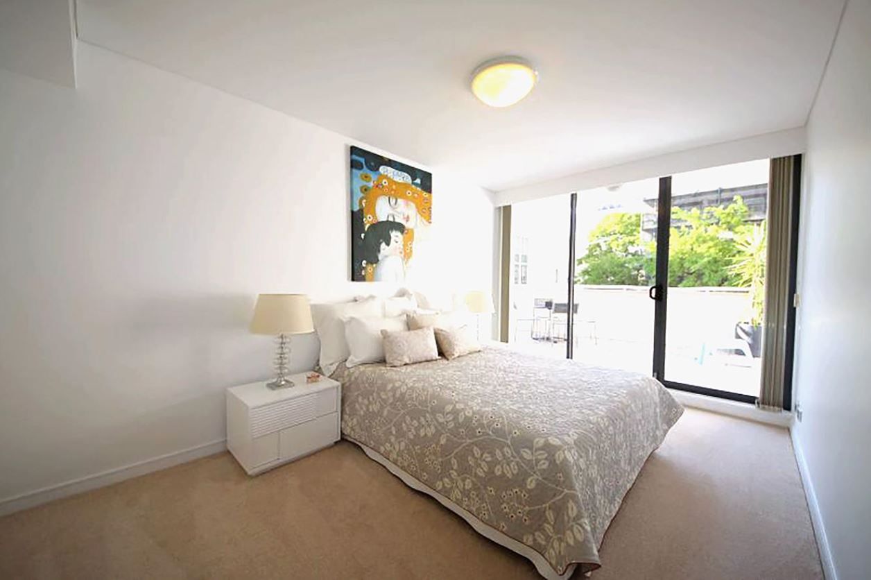 1005/30 Glen St, Milsons Point NSW 2061, Image 2