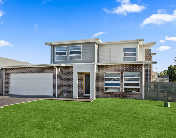 10 Cutter Parade, Shell Cove NSW 2529