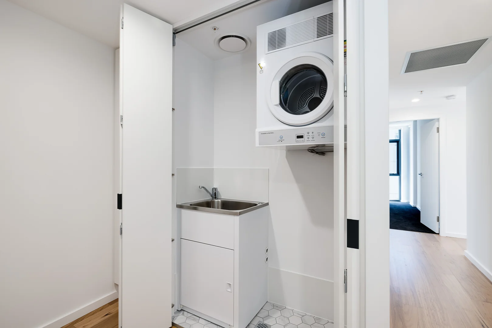 Additional image 2 of 702/10 Bishopsgate Street, Wickham NSW 2293