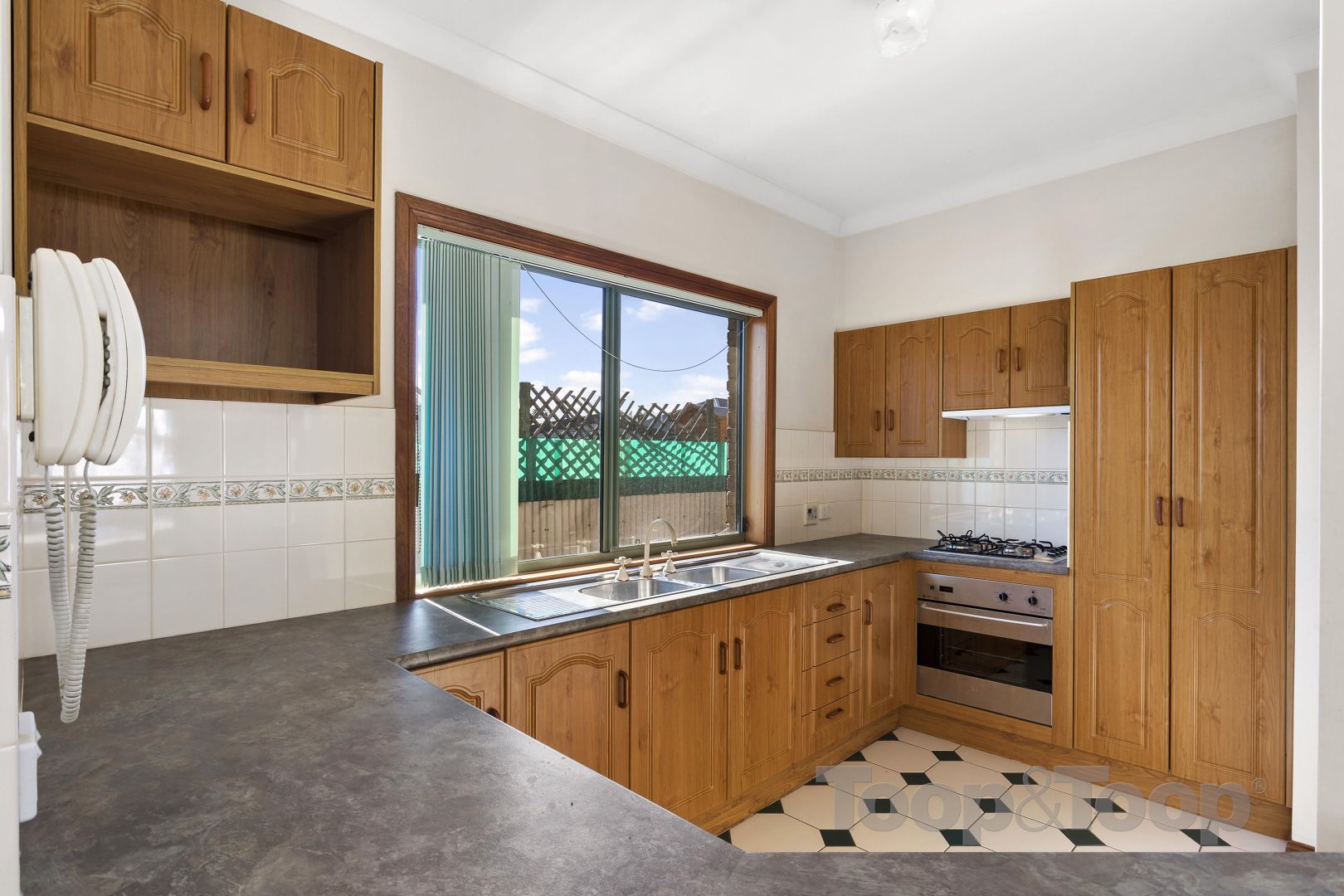 8 Vaughan Street, Prospect SA 5082, Image 2