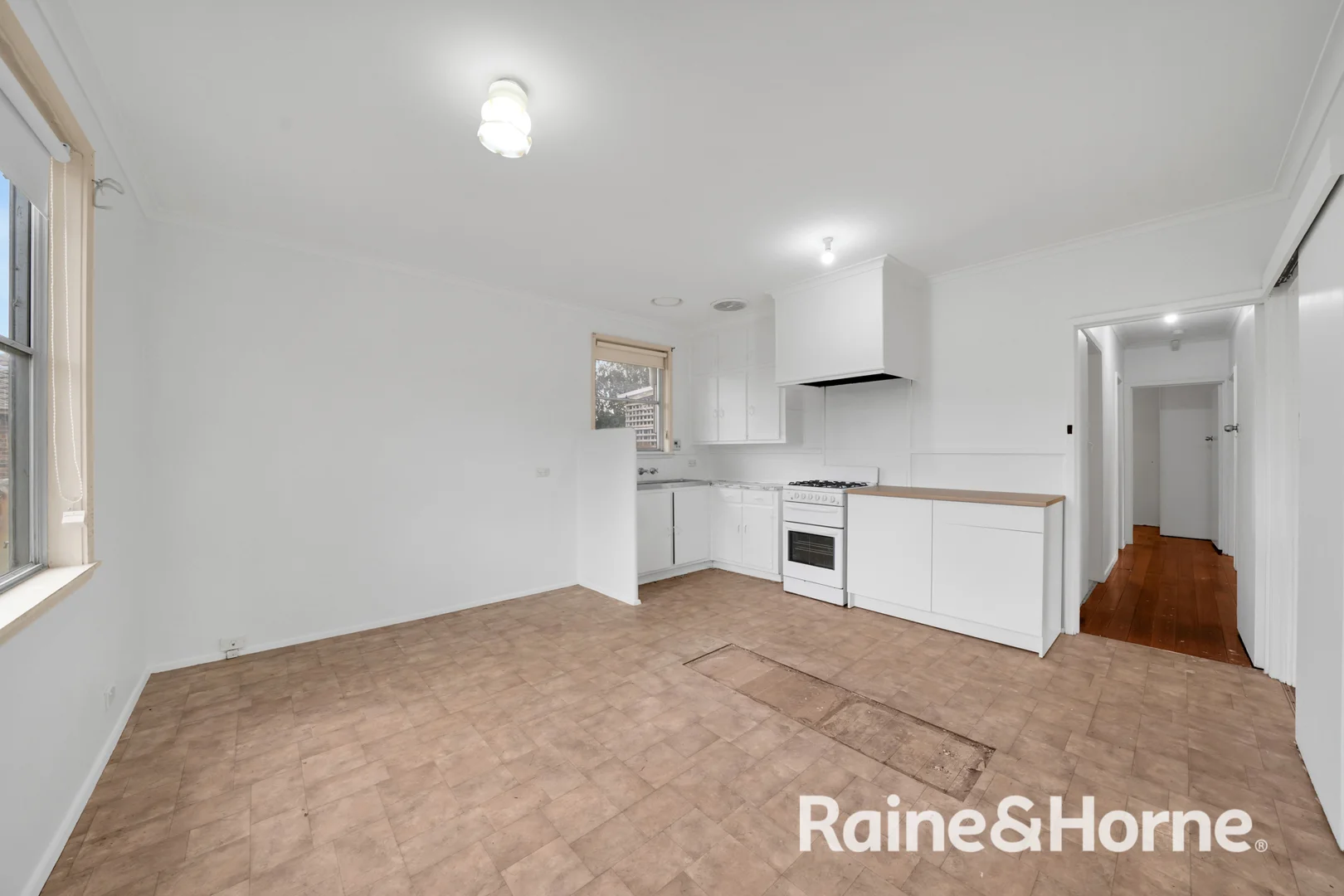 Additional image 6 of 2 Deborah St, Werribee VIC 3030