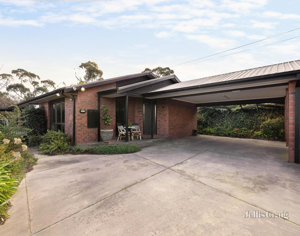 11 Moola Street, Black Hill VIC 3350