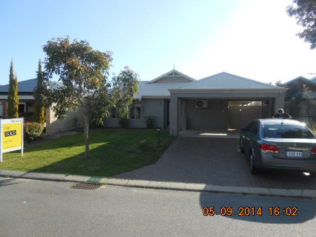 3 bedrooms House in 41 Thundelarra Avenue ELLENBROOK WA, 6069
