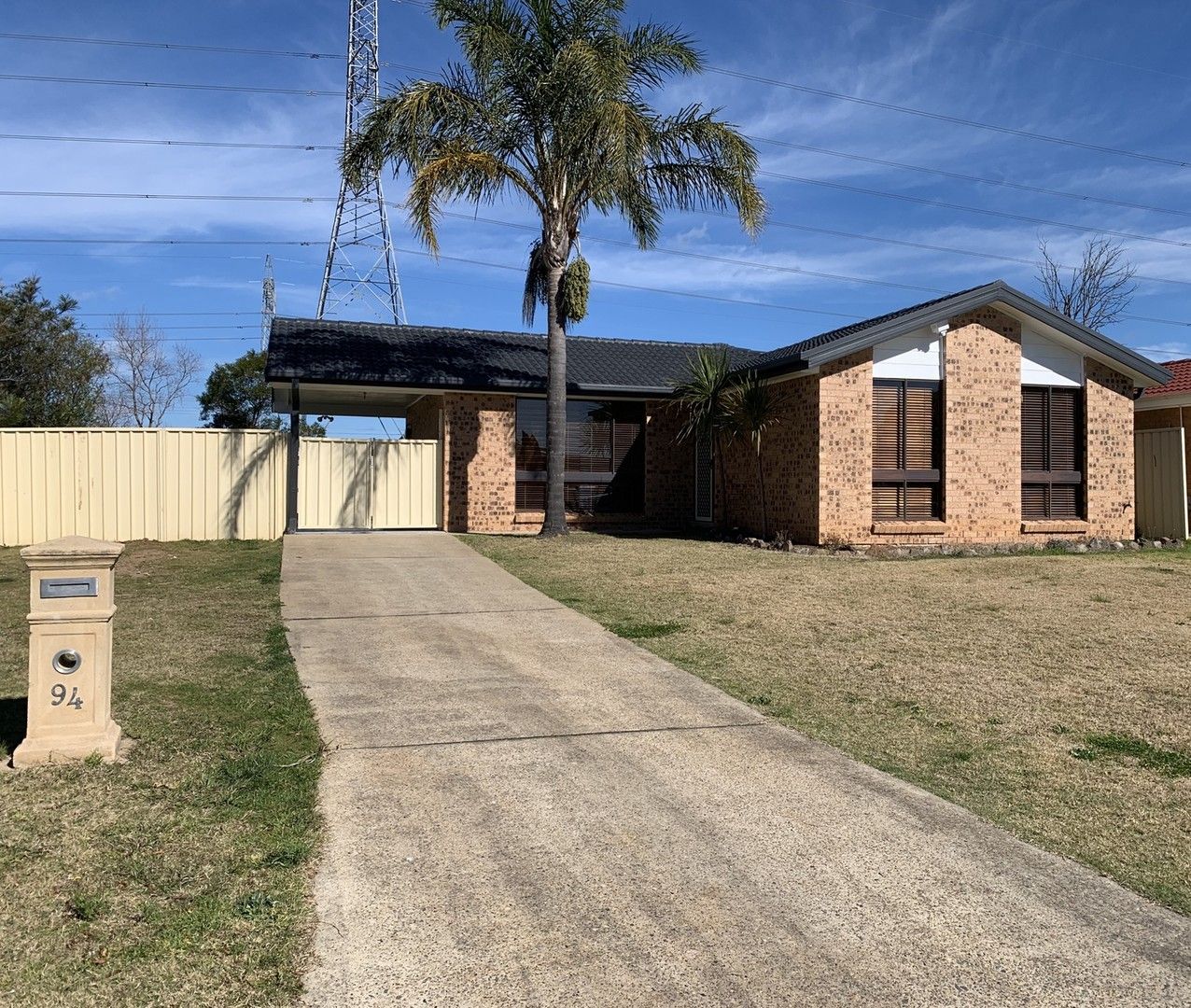3 bedrooms House in 94 Weaveer Street ERSKINE PARK NSW, 2759
