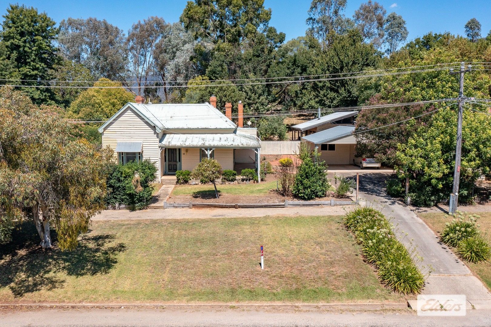 36 Kiewa East Road, Tangambalanga VIC 3691, Image 0