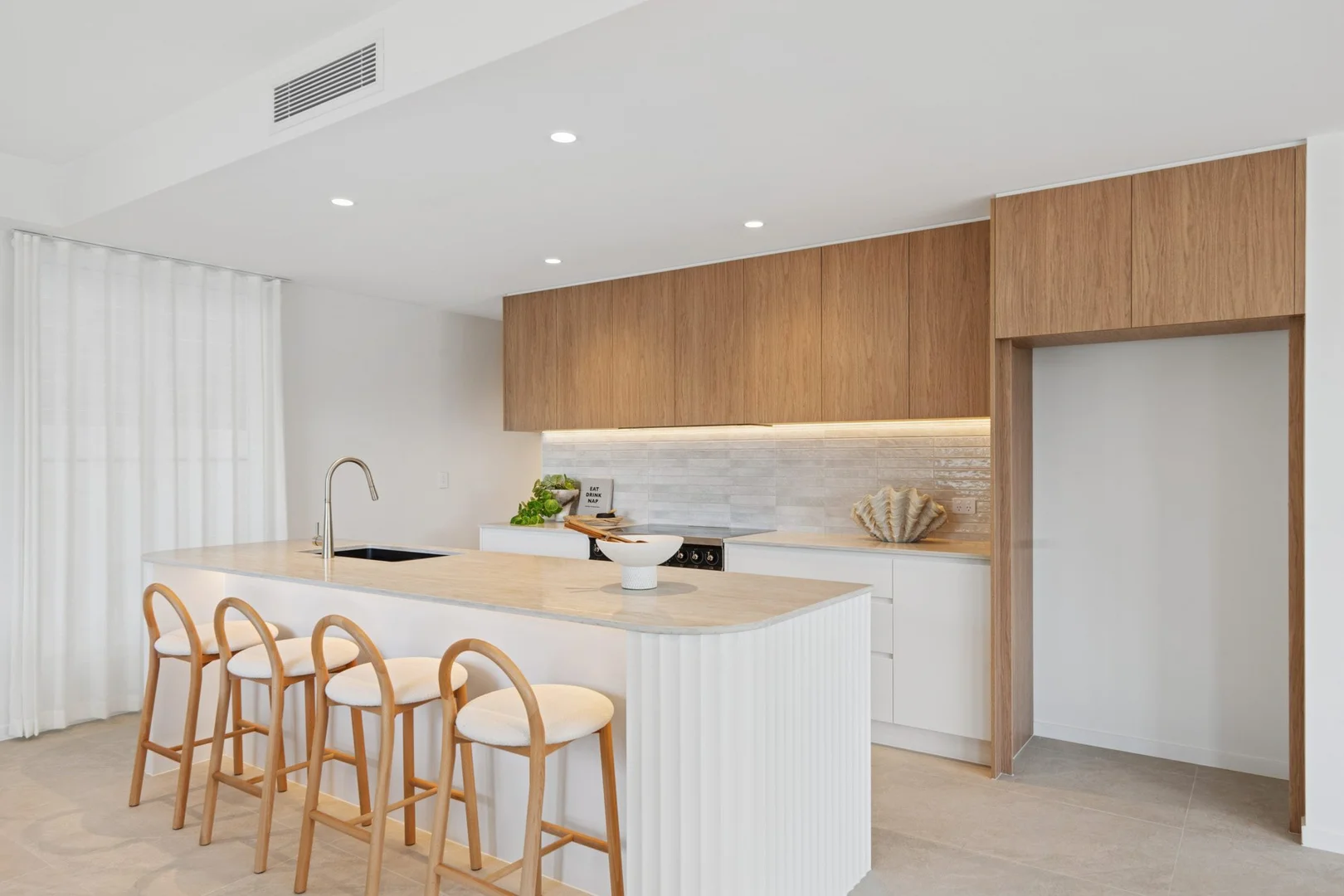 Additional image 12 of 5A Rio Vista Boulevard, Broadbeach Waters QLD 4218