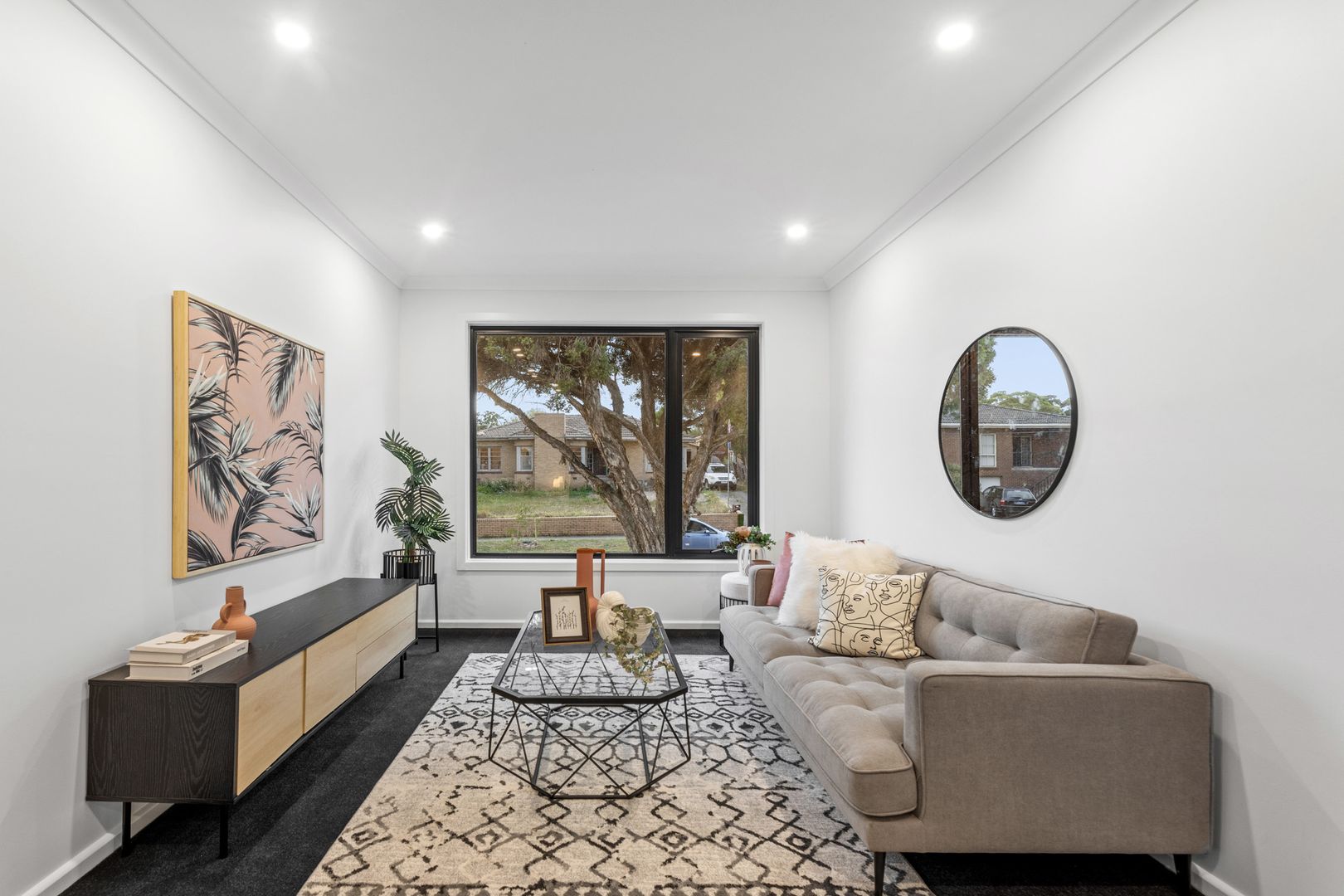 1/3 McCubbin Street, Burwood VIC 3125, Image 2