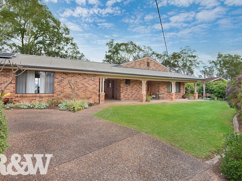 14 Cliff Road, Freemans Reach Property History & Address Research