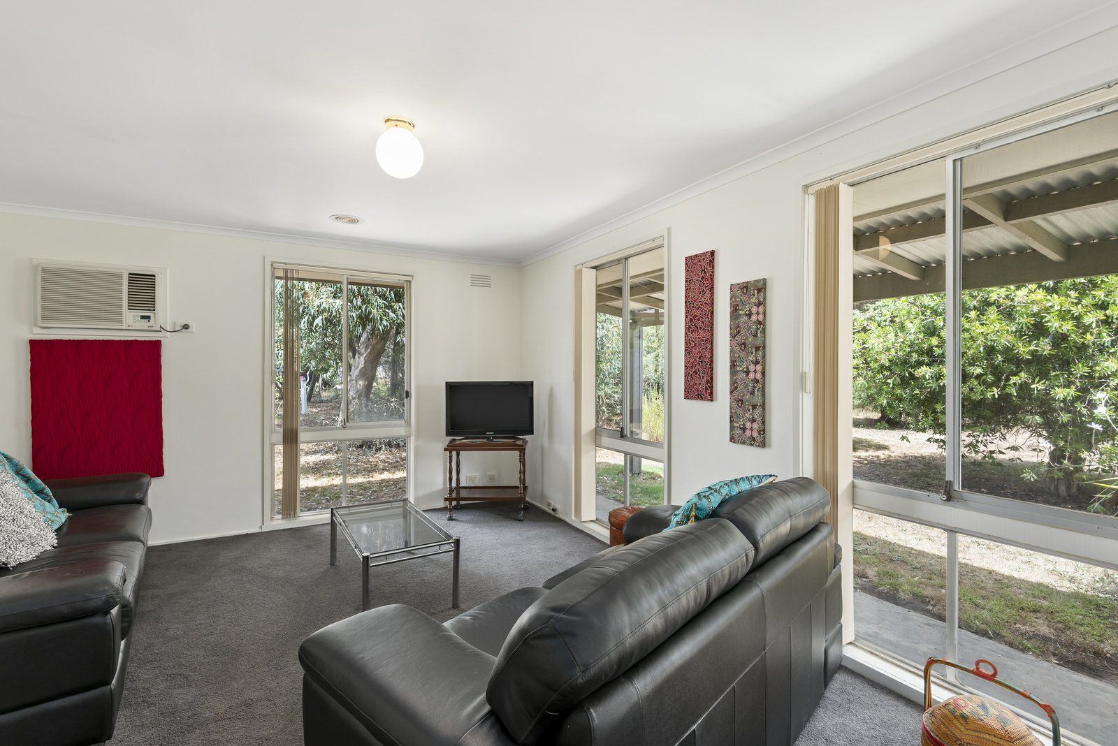 1 Ward Street, St Leonards VIC 3223 Domain