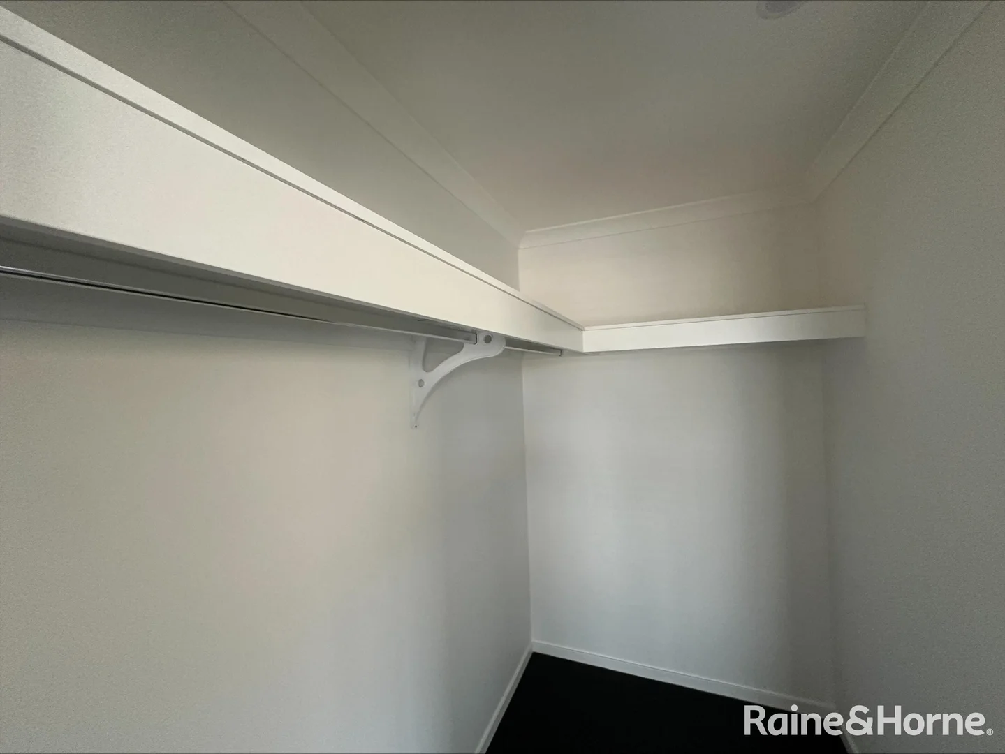 Additional image 3 of 28 Francesca Boulevard, Munno Para West SA 5115