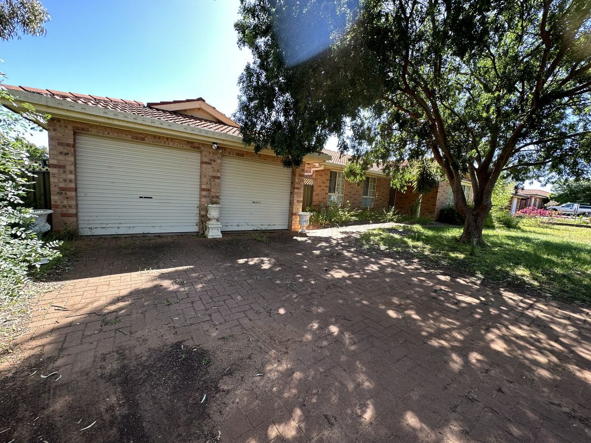 3 bedrooms House in 98 Birch Avenue DUBBO NSW, 2830