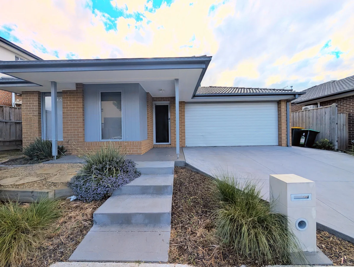 Primary image of 3 Heslop Street, Mickleham VIC 3064