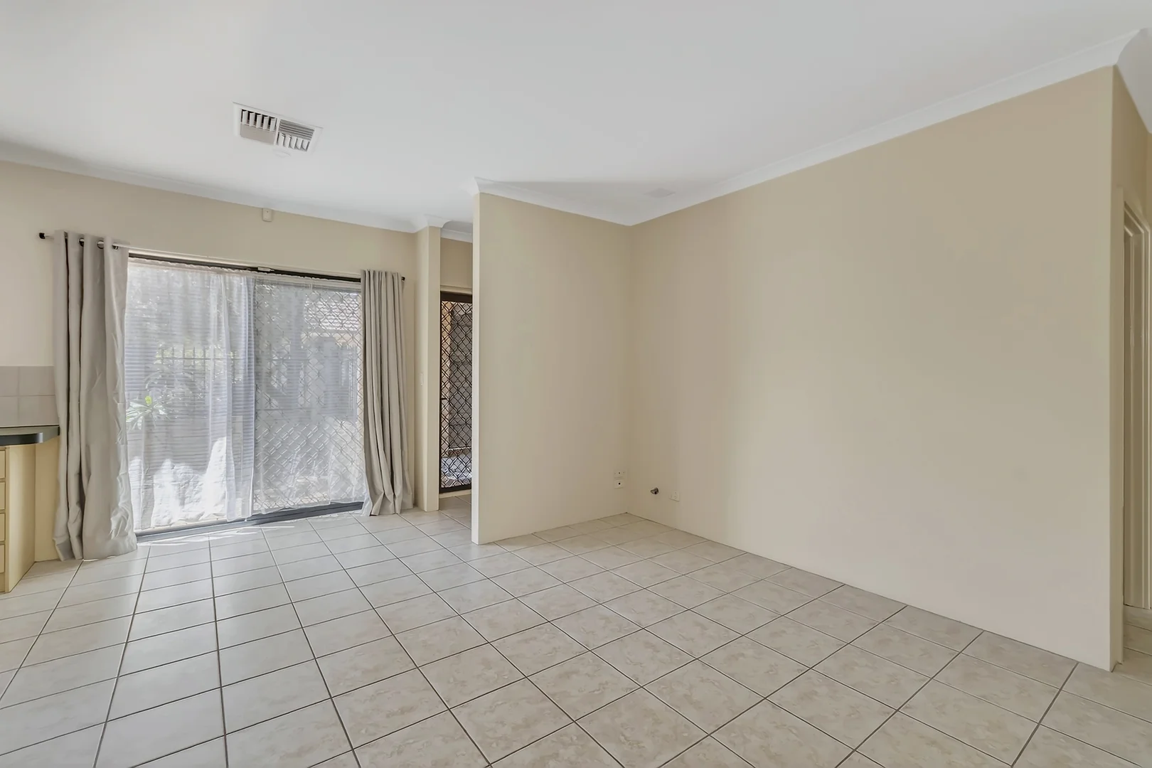 Additional image 13 of 2/31 Stannard Street, Bentley WA 6102