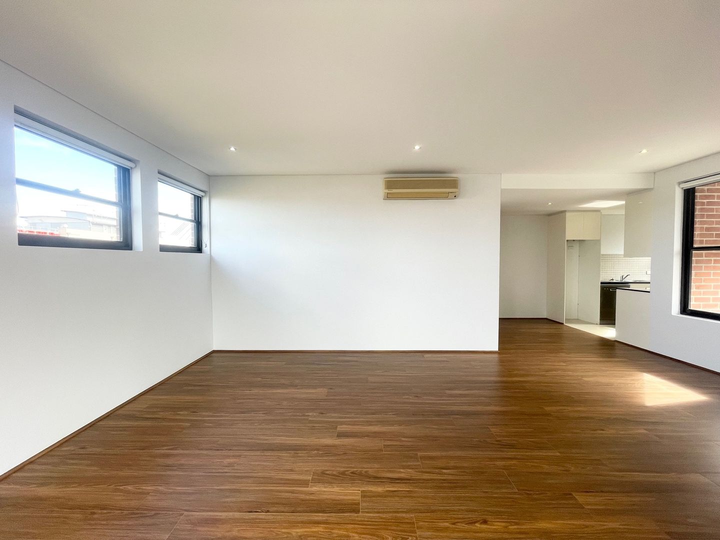 C16/42 Saunders Street, Pyrmont NSW 2009, Image 2