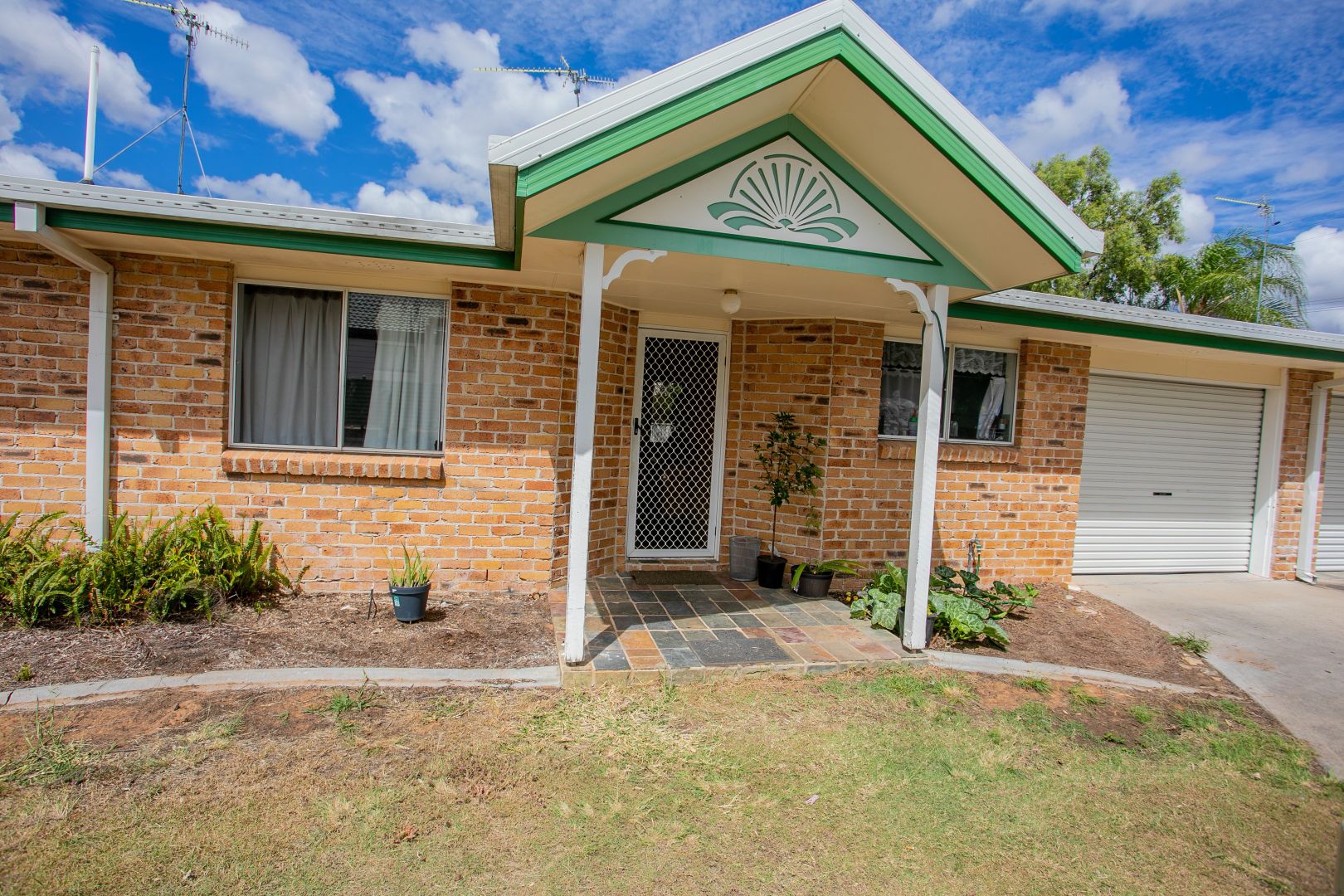 1,2,3/72 Wambo Street, Chinchilla QLD 4413, Image 2