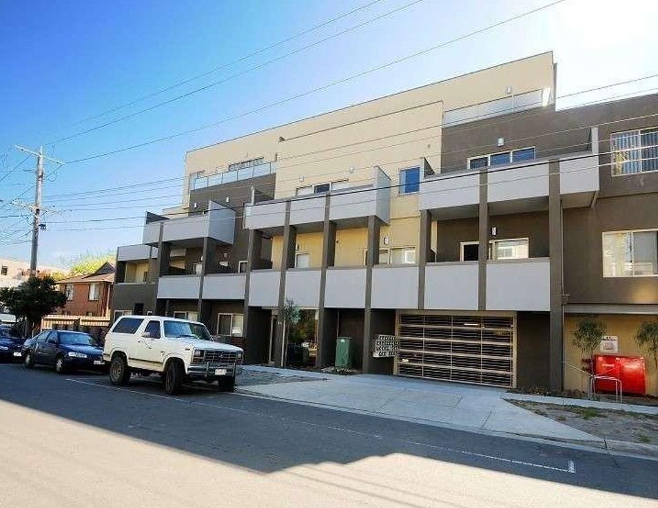 2 bedrooms Apartment / Unit / Flat in 7/2-4 Hutton Street DANDENONG VIC, 3175