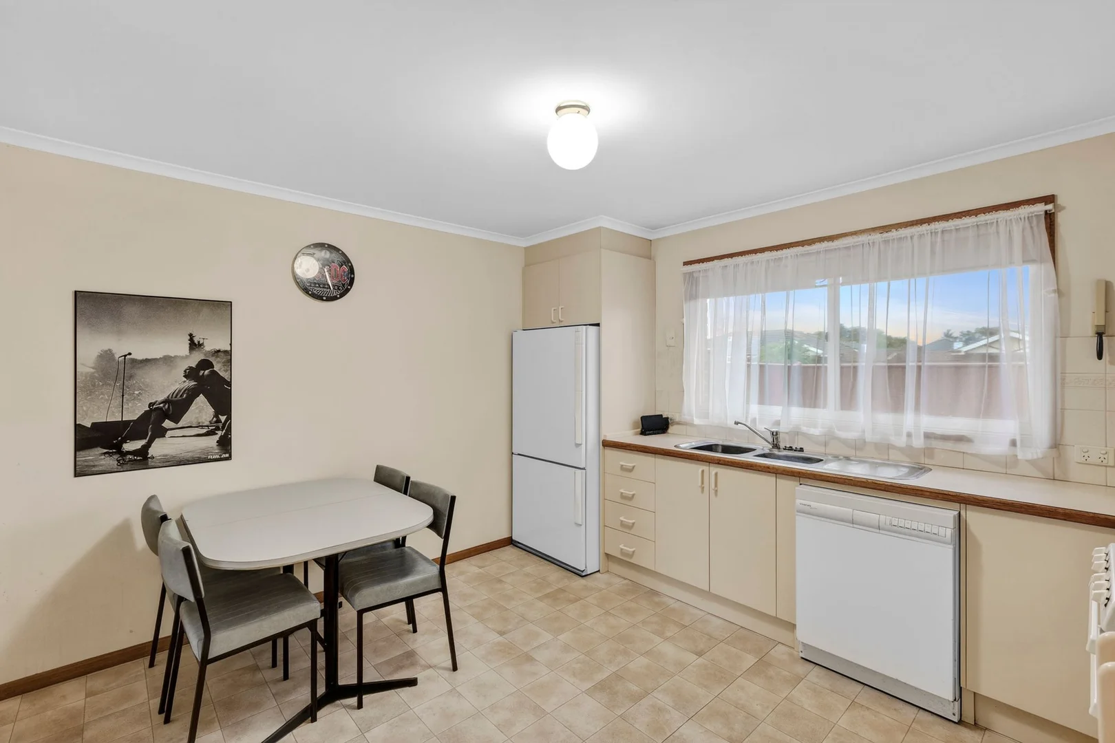 Additional image 5 of 1 Shelley Close, Grovedale VIC 3216