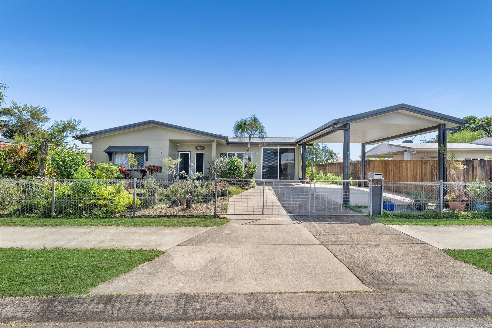 5 Phoenix Street, White Rock QLD 4868, Image 0