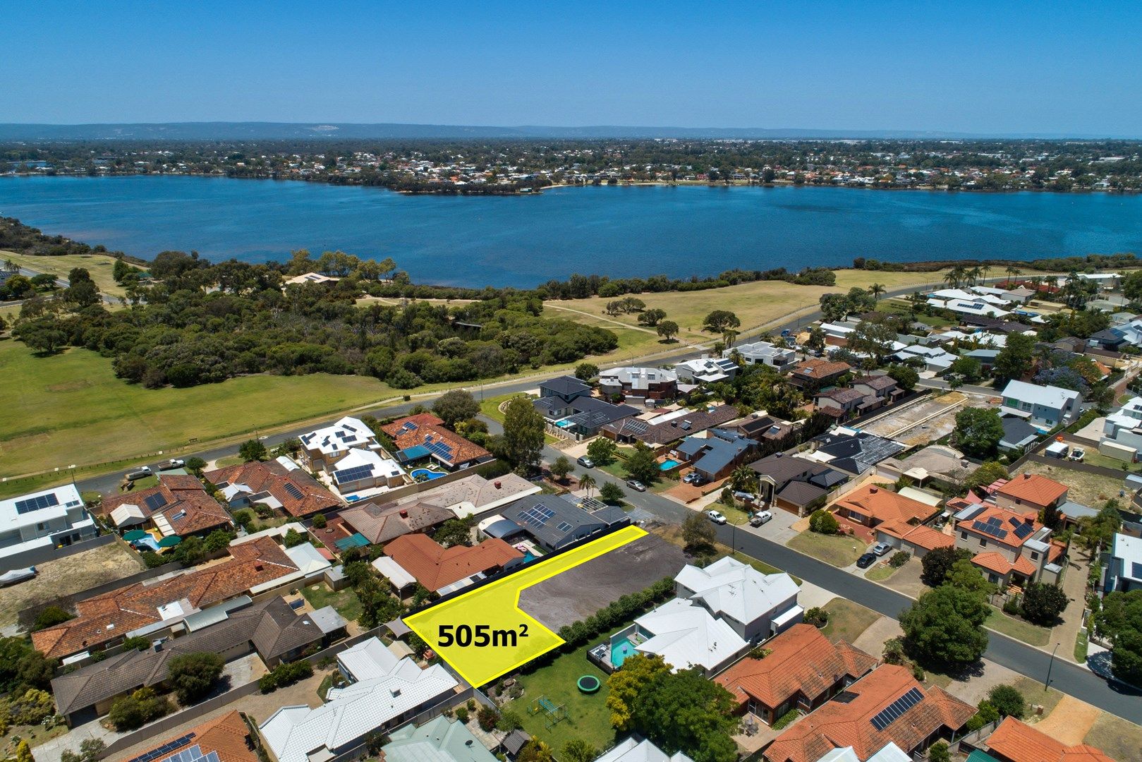 8B Potter Avenue, Salter Point WA 6152, Image 0