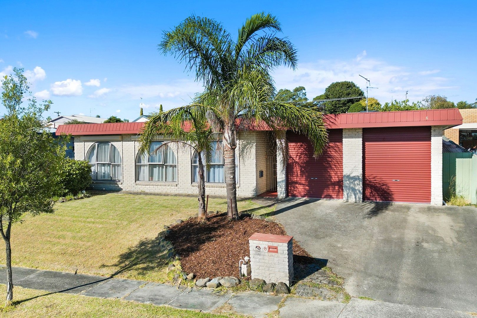 8 Mulcare Crescent, Churchill VIC 3842, Image 0