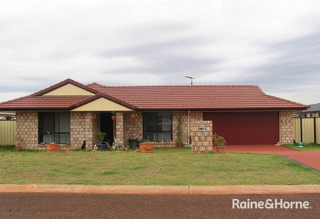 8 POINCIANA AVENUE, Kingaroy QLD 4610, Image 0