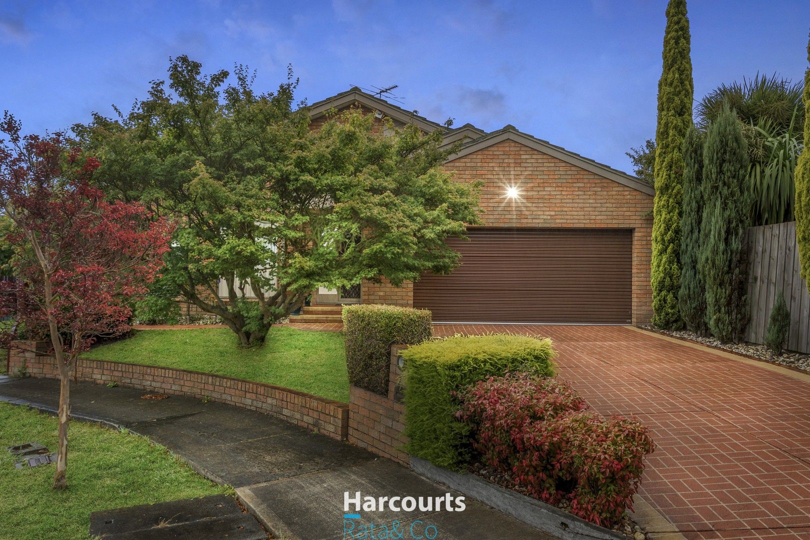 7 Windeatt Close, Mill Park VIC 3082, Image 0