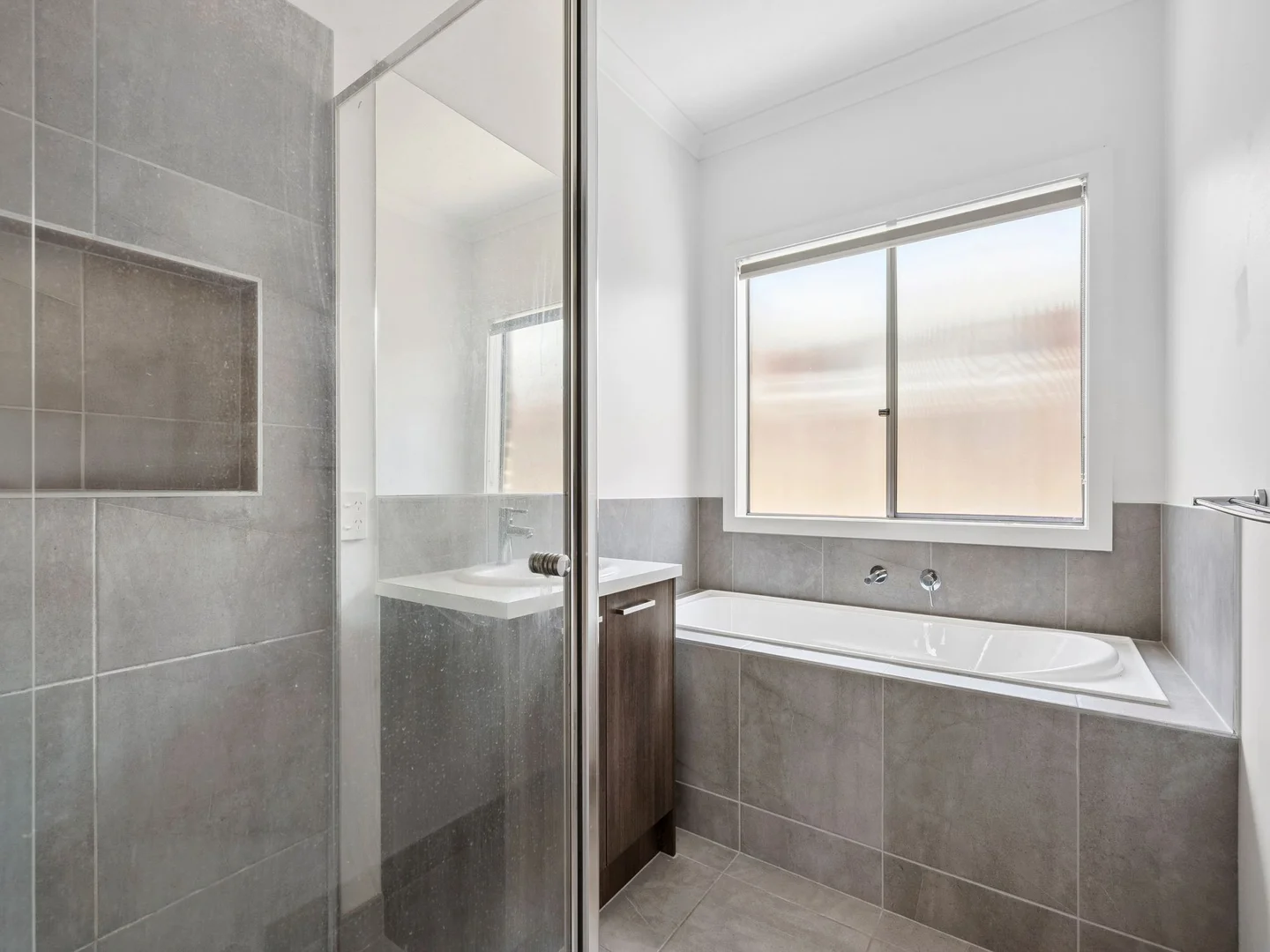 Additional image 8 of 4 Amiable Parade, Armstrong Creek VIC 3217