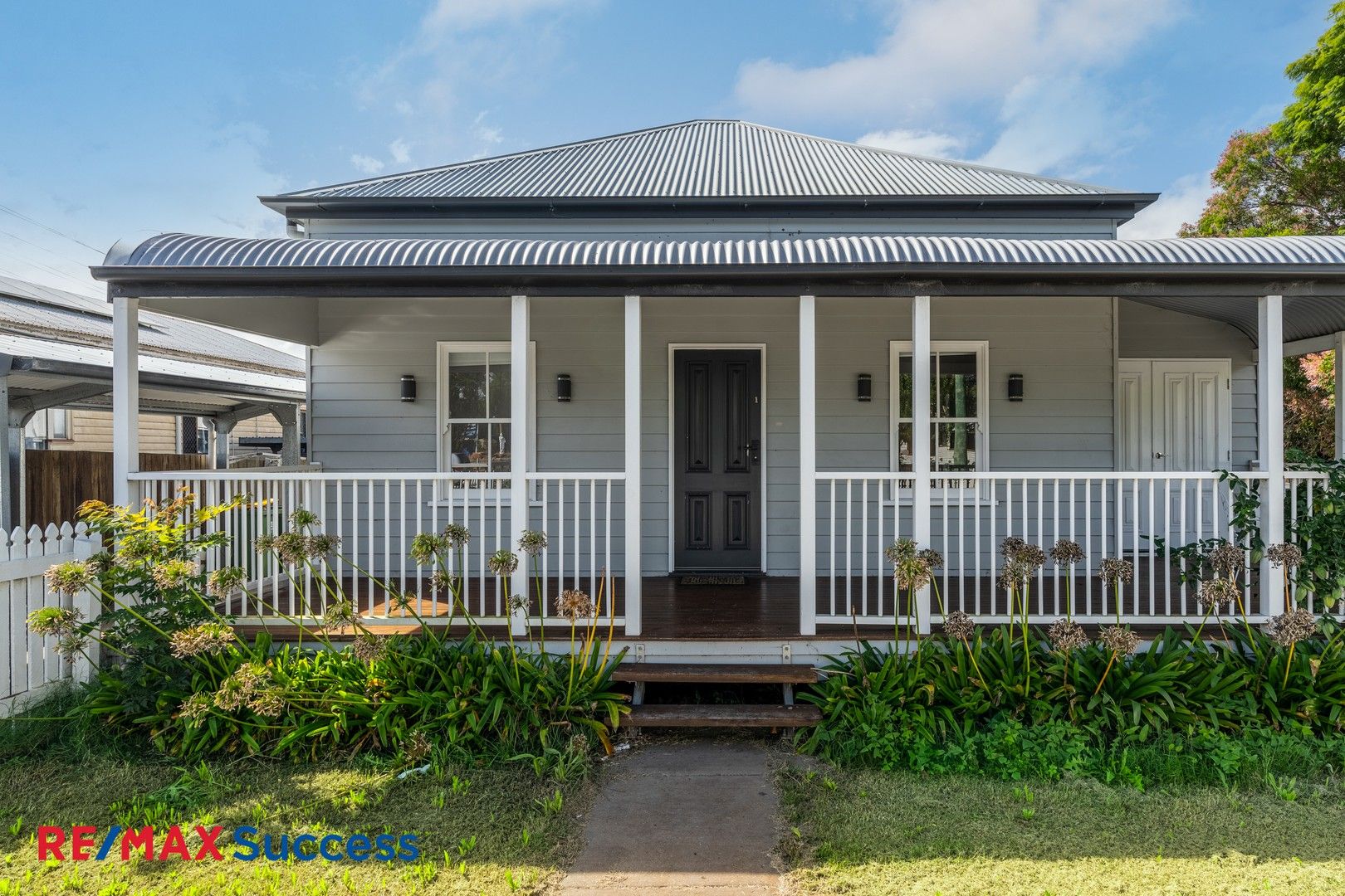 3 bedrooms Apartment / Unit / Flat in 1/231 Bridge Street NORTH TOOWOOMBA QLD, 4350