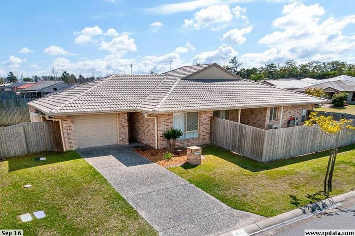 2 bedrooms House in 2/11 Acemia Drive MORAYFIELD QLD, 4506