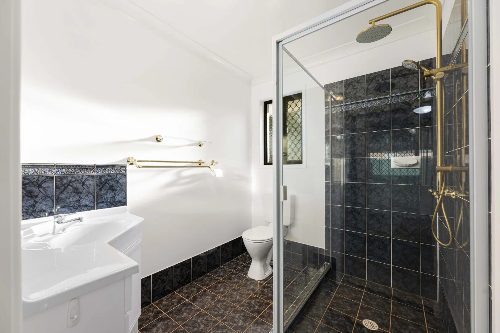 Additional image 12 of 25 Prime Minister Drive, Middle Ridge QLD 4350