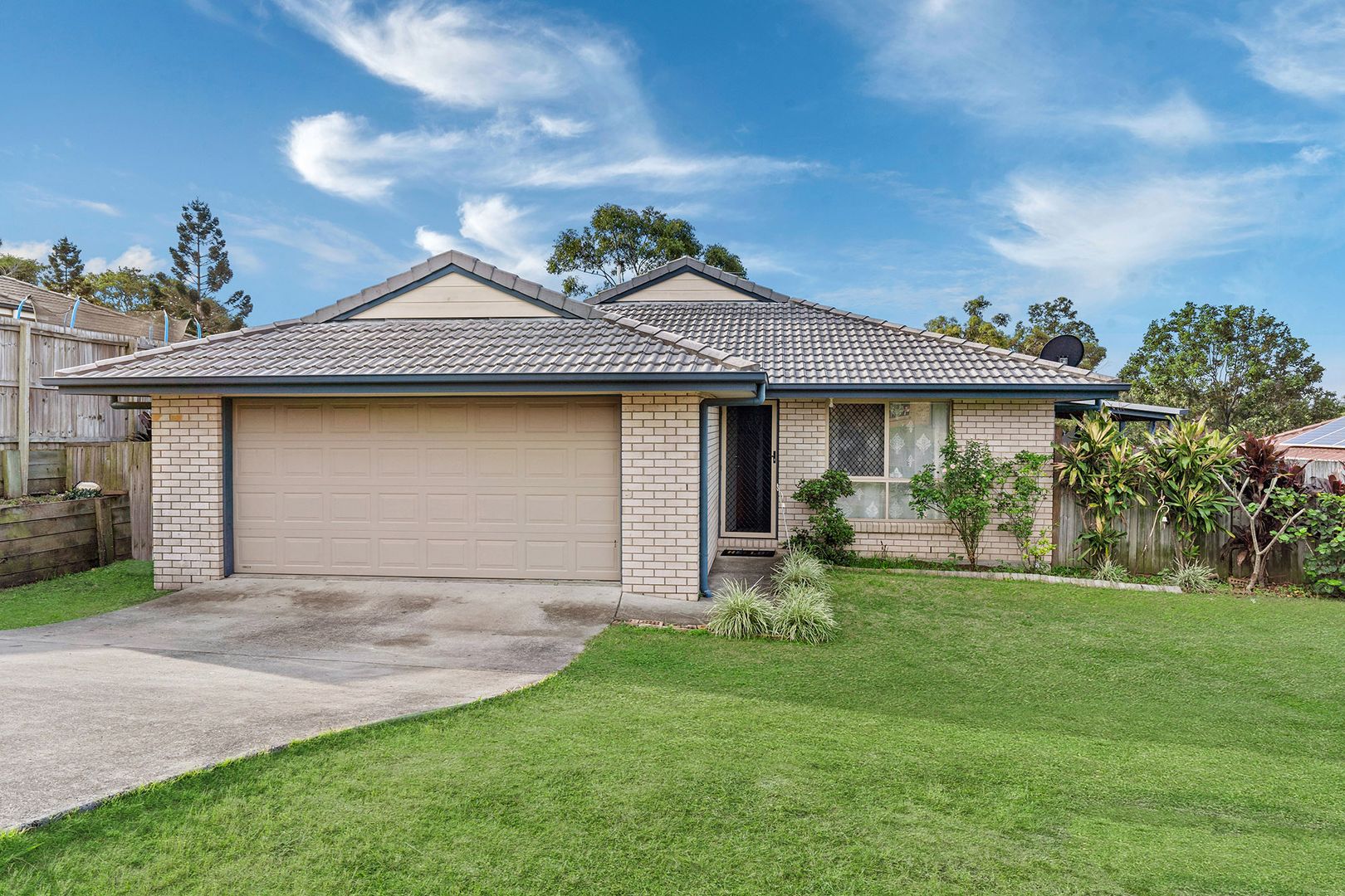 18 Burrawang Street, Redbank Plains Property History & Address