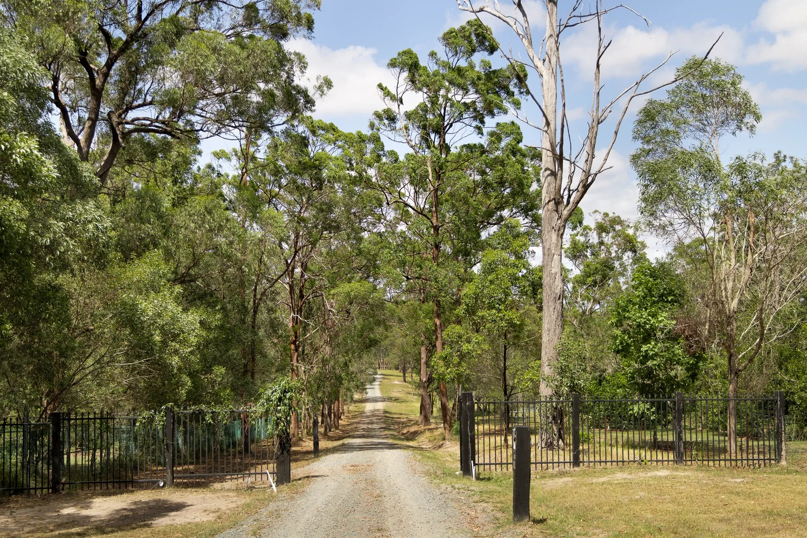 435 Ford Road, Priestdale QLD 4127