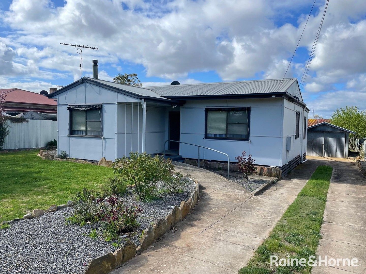 3 bedrooms House in 44 Jarvis Avenue MURRAY BRIDGE SA, 5253