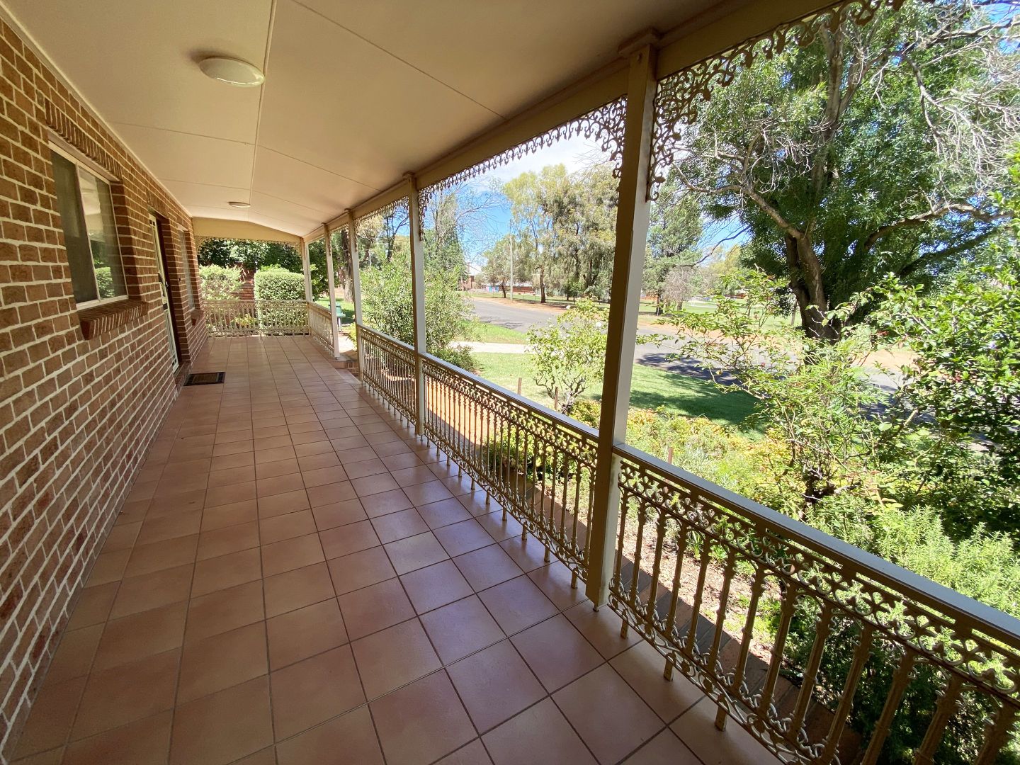 1/3 KOOBA STREET, Griffith NSW 2680, Image 2